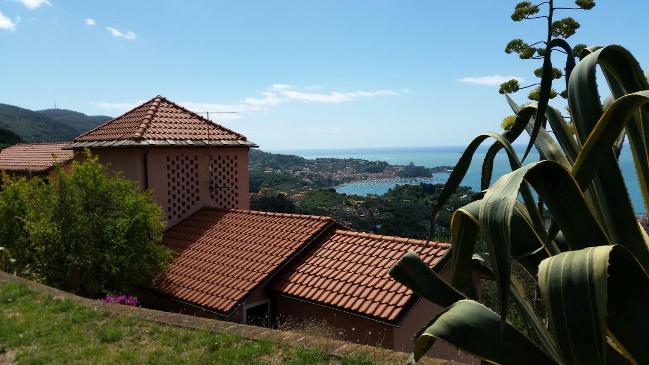 Agave Di Lerici Villa Exterior photo